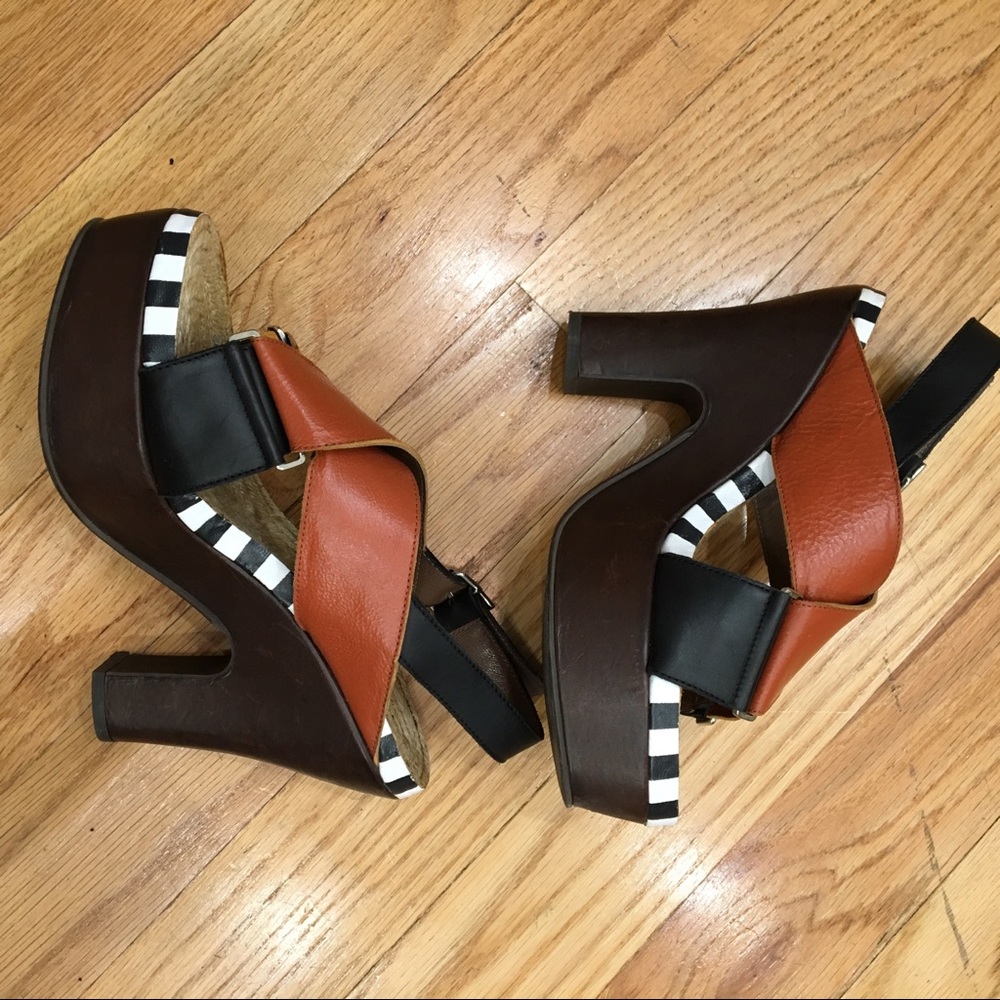 STUNNING Marni leather platform sandals w stripes!